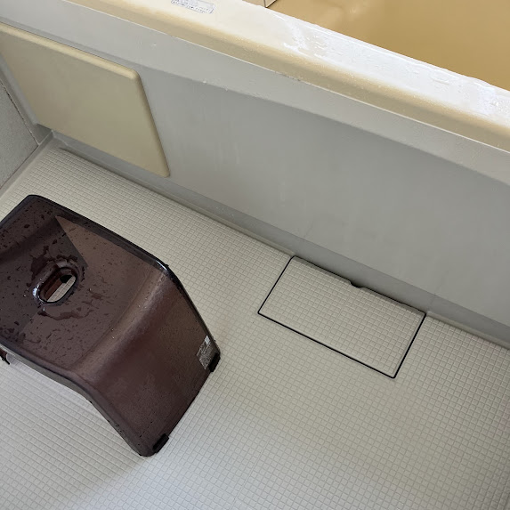長野県松本市　浴室クリーニング　床清掃後